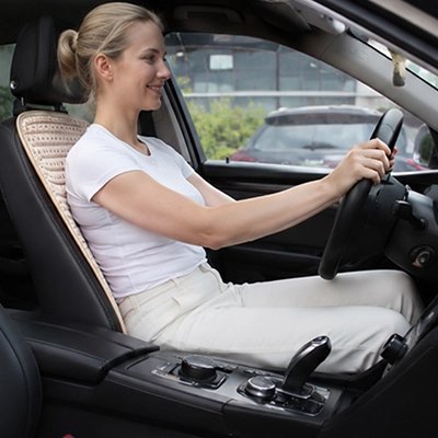 couvre siege avant voiture offrant sensation fraîcheur été grâce tissu soie glacée