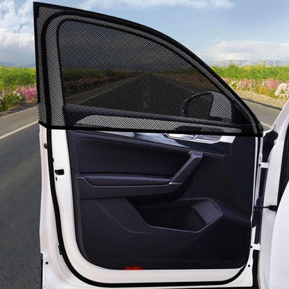 Pare-soleil installé sur fenetre voiture 