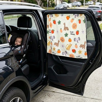 pare soleil pour voiture bébé installé siège arrière voiture qui dort