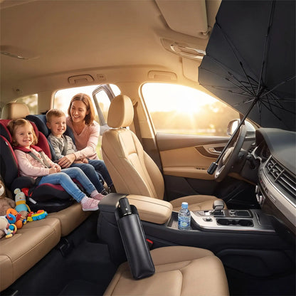 pare soleil parapluie maman installe enfants joyeux dans voiture gare au soleil